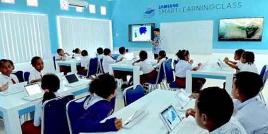 Pertama di Papua, Samsung smart learning class hadir di Kota Biak