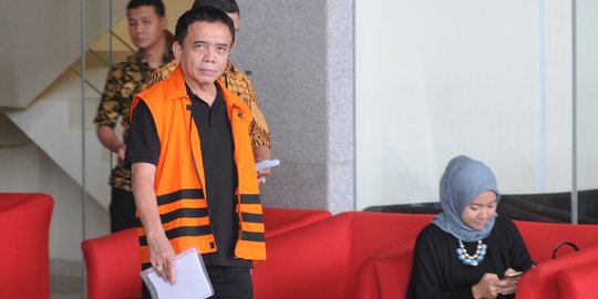 Gubernur Aceh nonaktif Irwandi Yusuf usai diperiksa KPK