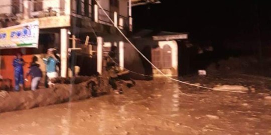 Banjir bandang di Sumbar, 3 warga Tanah Datar tewas dan 1 hilang