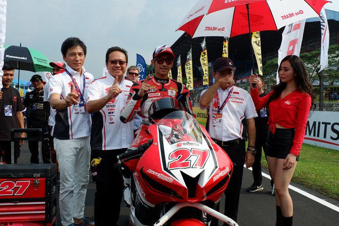 congrats astra honda racing team dominasi podium juara di arrc 2018