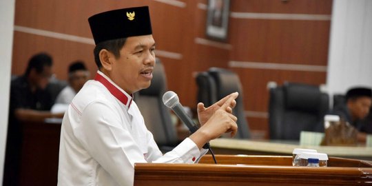 Tim Jokowi: Emosi jangan dilawan emosi, biarkan lawan capek sendiri