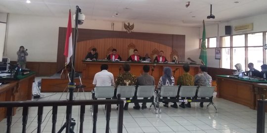 Sidang kasus suap eks Bupati KBB, Bupati Aa Umbara disebut menerima aliran uang