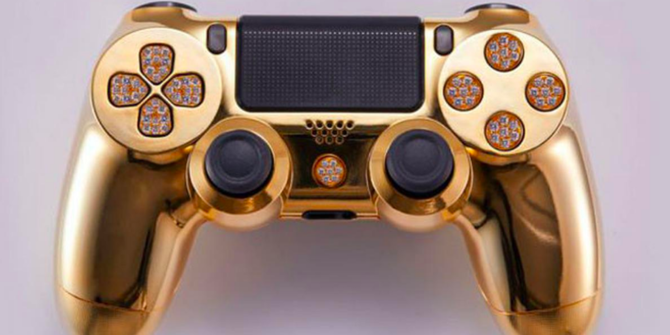 Kontroler PS4 berlapis emas ini dijual ratusan juta rupiah