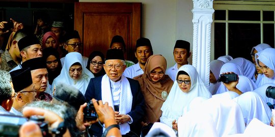 Waketum PPP sebut pesantren bukan lembaga pendidikan, tapi rumah kiai