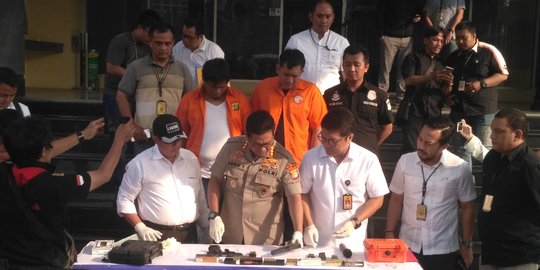 Penembak gedung DPR pinjam senjata milik anggota Perbakin