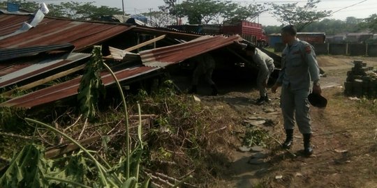 Puting beliung hantam Lubuklinggau, 12 rumah warga rusak