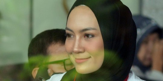 KPK ungkap Irwandi Yusuf dan Stefy Burase sudah menikah