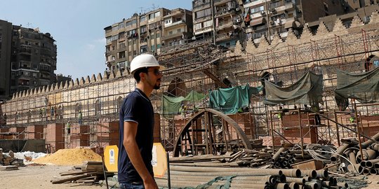 Menengok restorasi masjid kuno dari abad ke-13 di Mesir