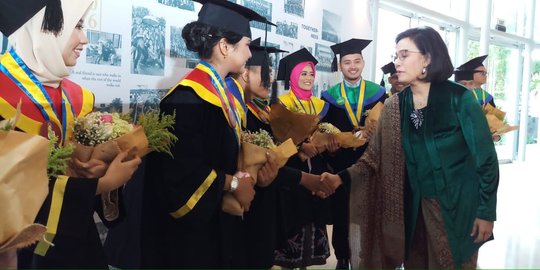 Ke wisudawan STAN, menkeu ingatkan pentingnya pengelolaan ...