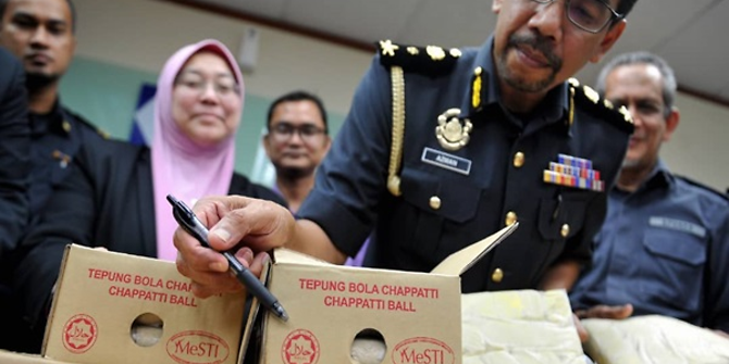 Polisi Malaysia sita 6.000 adonan roti canai berlogo halal ilegal