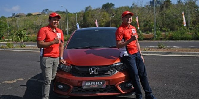 Pebalap Alvin uji All New Honda Brio di kawasan Uluwatu, Bali, apa hasilnya?