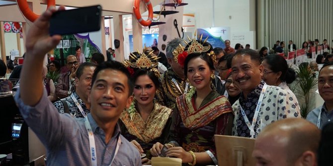 Diplomasi kopi Menpar Arief Yahya hebohkan ITB Asia 2018