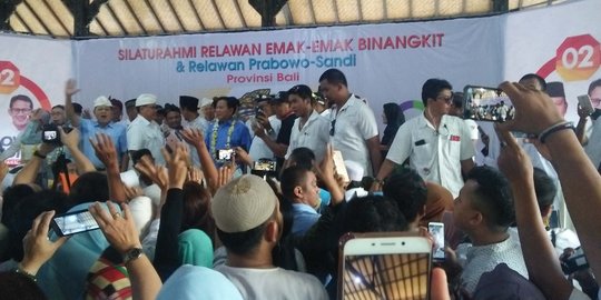 Di depan relawan emak-emak, Prabowo minta tak mudah diadu domba & terpancing isu SARA