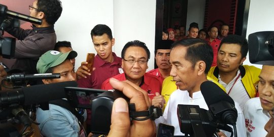 Jokowi: Jangan sampai antar suku dan daerah saling menjelekkan dan memfitnah