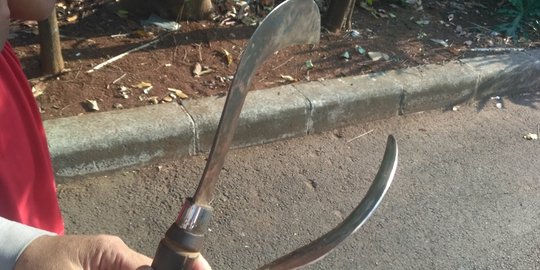 Kedapatan bawa celurit di lokasi CFD, dua remaja diciduk polisi