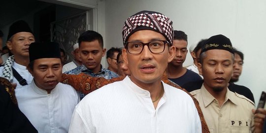 Tim Jokowi ingatkan Sandi, dulu Prabowo sujud syukur tahunya kalah