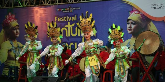 Festival Gandrung Sewu bikin warung rakyat sampai restoran laris manis