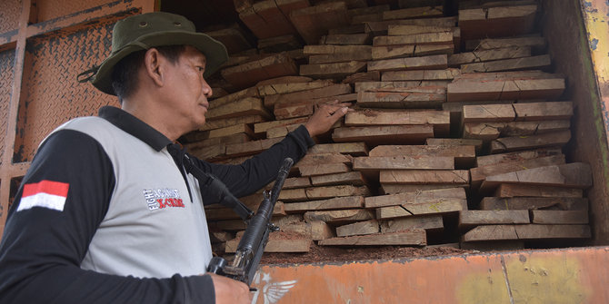 KLHK berhasil gagalkan penyelundupan kayu ilegal dari Sumbar