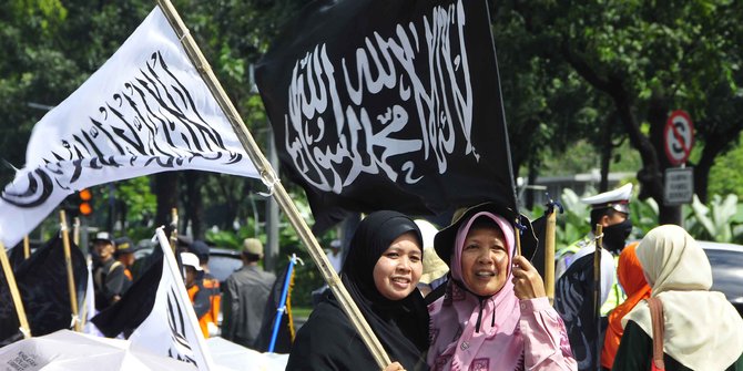 MUI DKI nilai pembakaran bendera bertuliskan tauhid penghinaan terhadap Islam