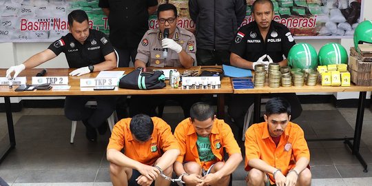 Polda Metro bekuk penjual narkoba liquid vape via media sosial