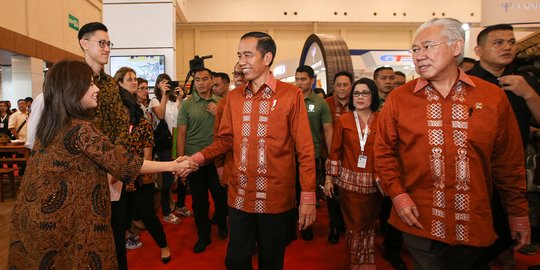 Alasan Presiden Jokowi koleksi produk lokal