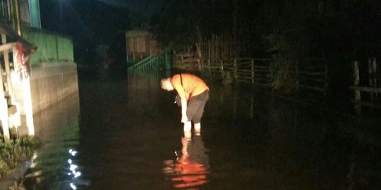 Sungai meluap, belasan rumah di Musi Banyuasin terendam banjir