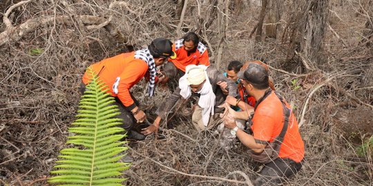 Dihantam ombak besar, 11 orang terjebak di pulau terpencil wilayah Papua Barat