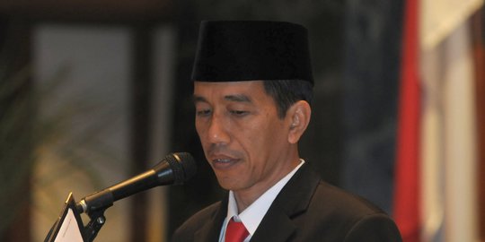 Sepakterjang duo mantan jenderal bintang empat pembela Jokowi