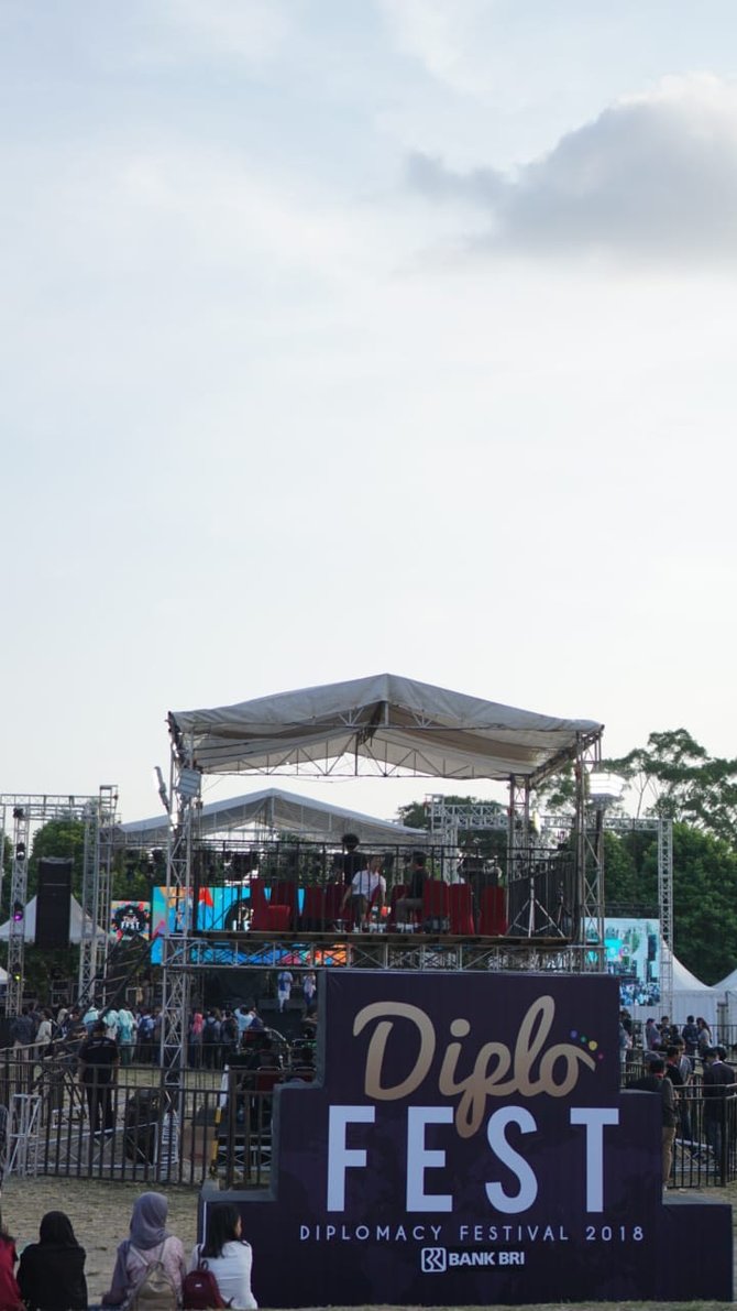 bri dukung kemlu ri gelar diplofest di yogyakarta