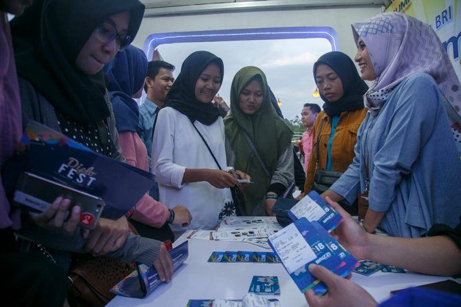 bri dukung kemlu ri gelar diplofest di yogyakarta