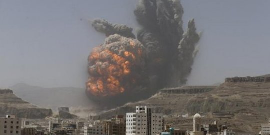 Serangan udara koalisi Saudi hantam Yaman, 21 warga sipil tewas