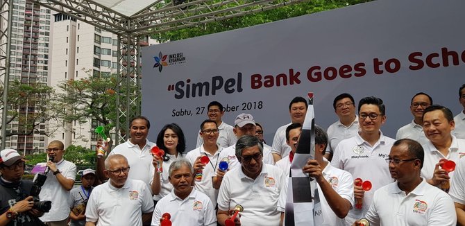 rayakan bulan inklusi keuangan bri dan ojk gelar finexpo amp sundown run 2018