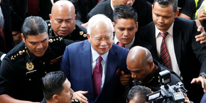 Terima Rp 9,4 triliun di rekening pribadi, Najib mengaku tak tahu dari mana asalnya