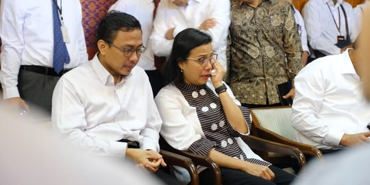 Derai air mata warnai pertemuan Sri Mulyani dengan keluarga korban Lion Air JT 610