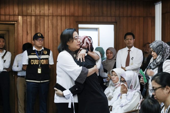 sri mulyani bertemu keluarga korban lion air jt