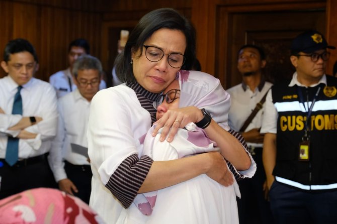 sri mulyani bertemu keluarga korban lion air jt