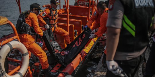 3 Peralatan canggih tim SAR cari pesawat Lion Air jatuh di Karawang