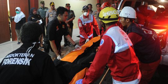 Lion Air Jatuh, Tim SAR kirim 22 kantong mayat ke RS Polri Kramat Jati