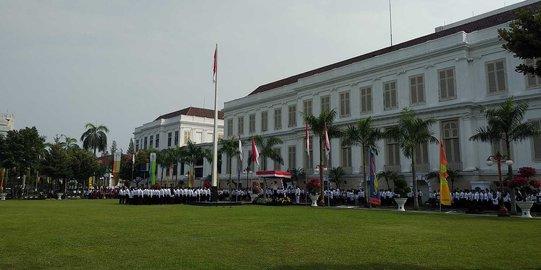 Hari Oeang ke-72, Sri Mulyani ajak anak buah tingkatkan pendapatan negara