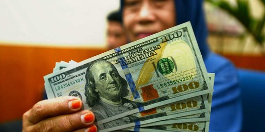 Nilai tukar Rupiah masih melemah di level 15.241 per USD