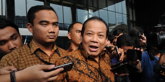 Sore ini, KPK kasih 'surprise' terkait status hukum Taufik Kurniawan