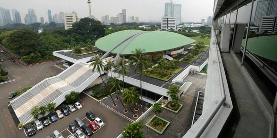 Pemberantasan korupsi di DPR butuh komitmen dari anggota dewan