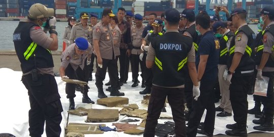 Basarnas temukan benda mirip busa diduga milik Lion Air JT 610