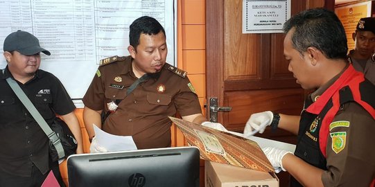 KPU Mahulu & KPU Kaltim diduga lakukan LPJ fiktif senilai Rp 30 M