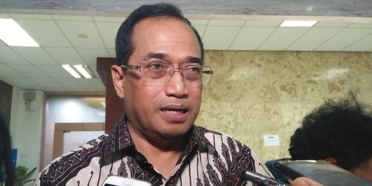 Menhub Budi pastikan Lion Air JT 610 laik terbang