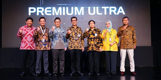 Listrik andal, ekstra UPS dengan Premium Ultra