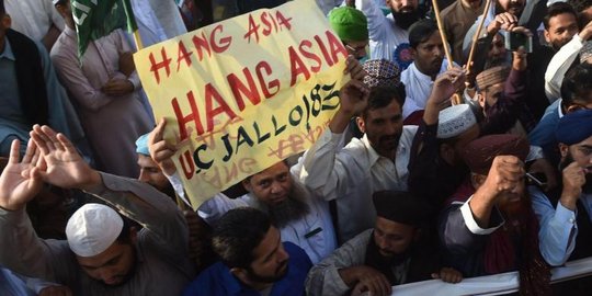 Unjuk rasa pecah usai penista agama di Pakistan dibebaskan, Imran Khan angkat bicara