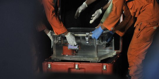 Tiba di kantor KNKT, black box Lion Air PK-LQP langsung diperiksa