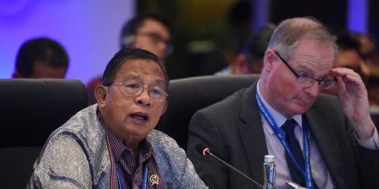 tetap naik meski peringkat menurun rev1
