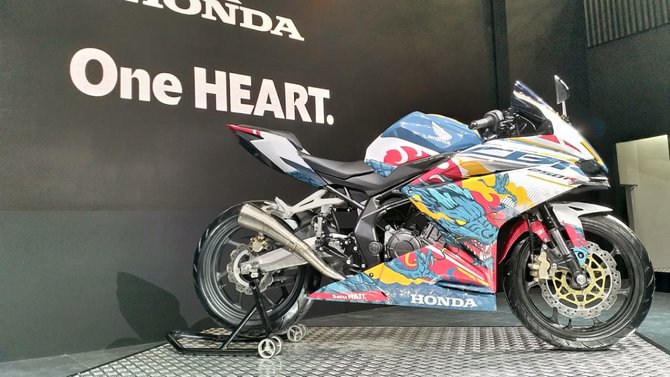 lomba modifikasi honda cbr250